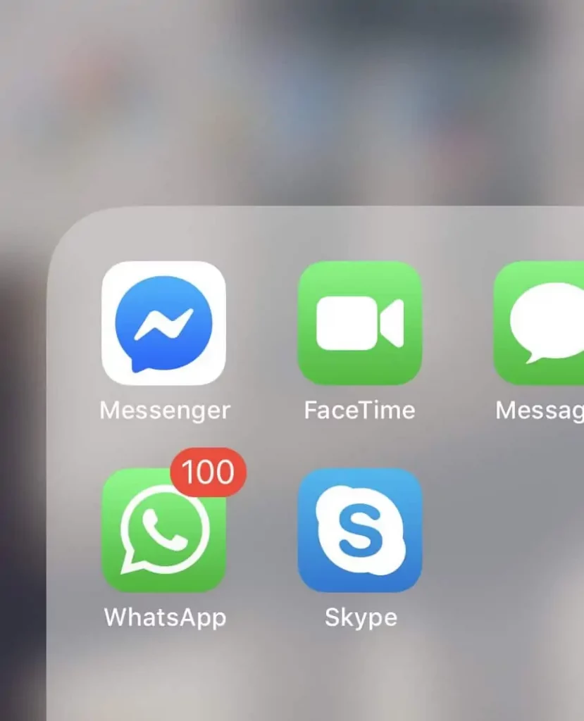 100 Messages WhatsApp